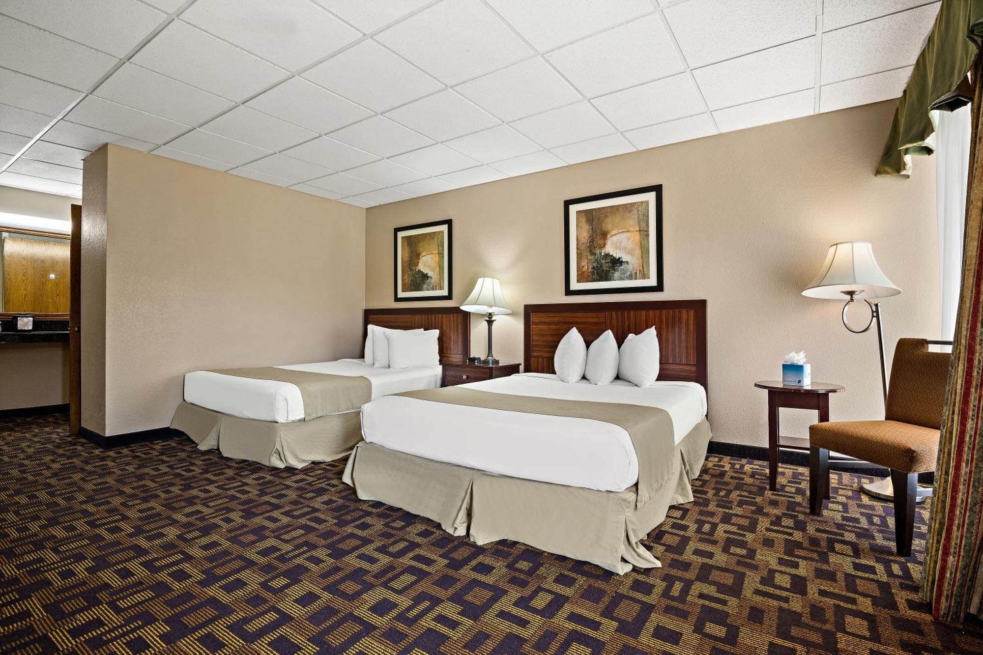 Rodeway Inn McPherson 外观 照片