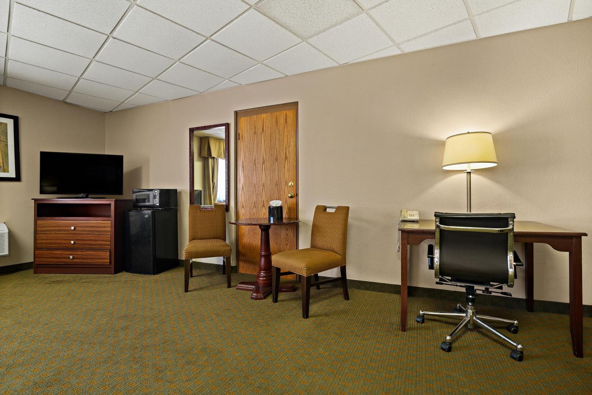 Rodeway Inn McPherson 客房 照片